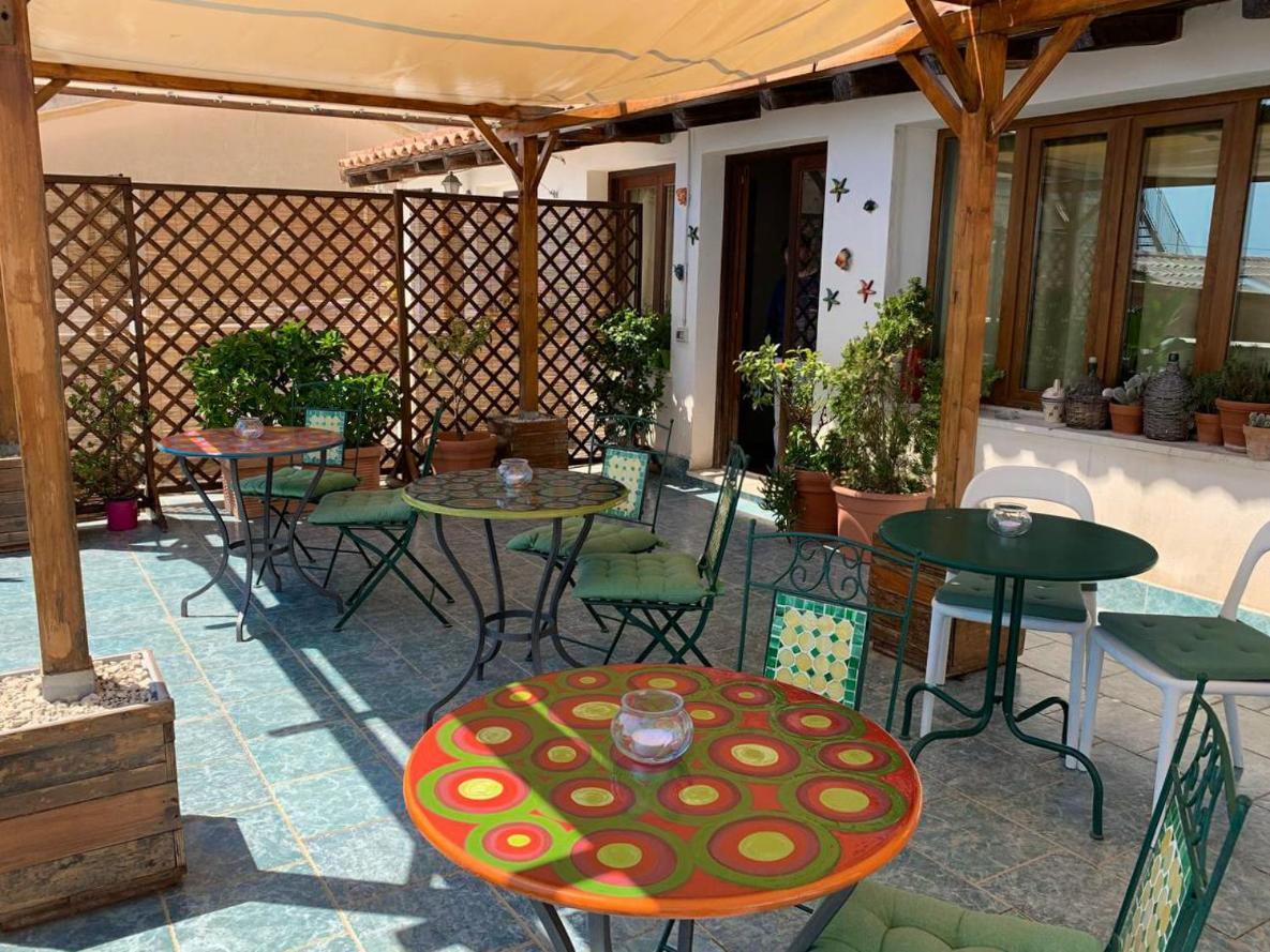 Guest House Le Sibille Таормина Екстериор снимка