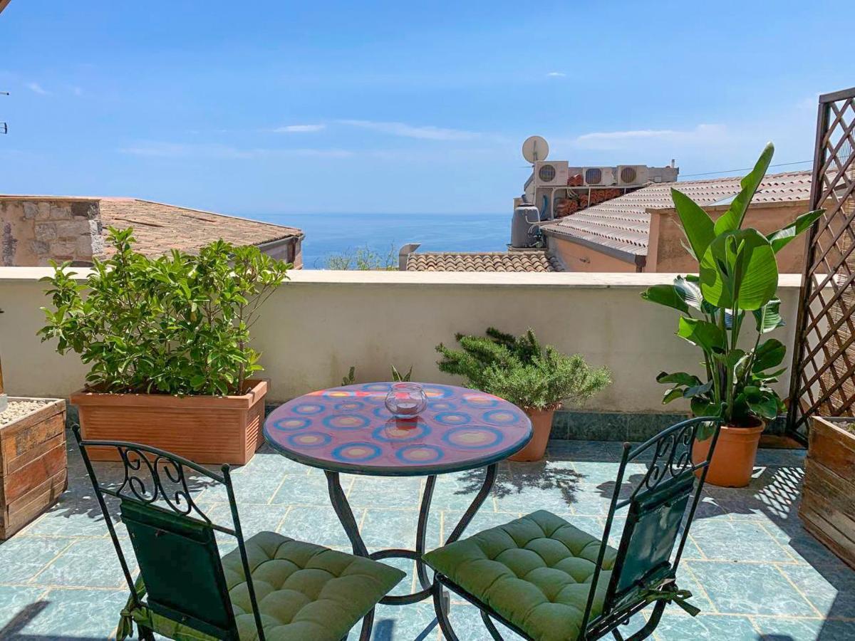 Guest House Le Sibille Таормина Екстериор снимка