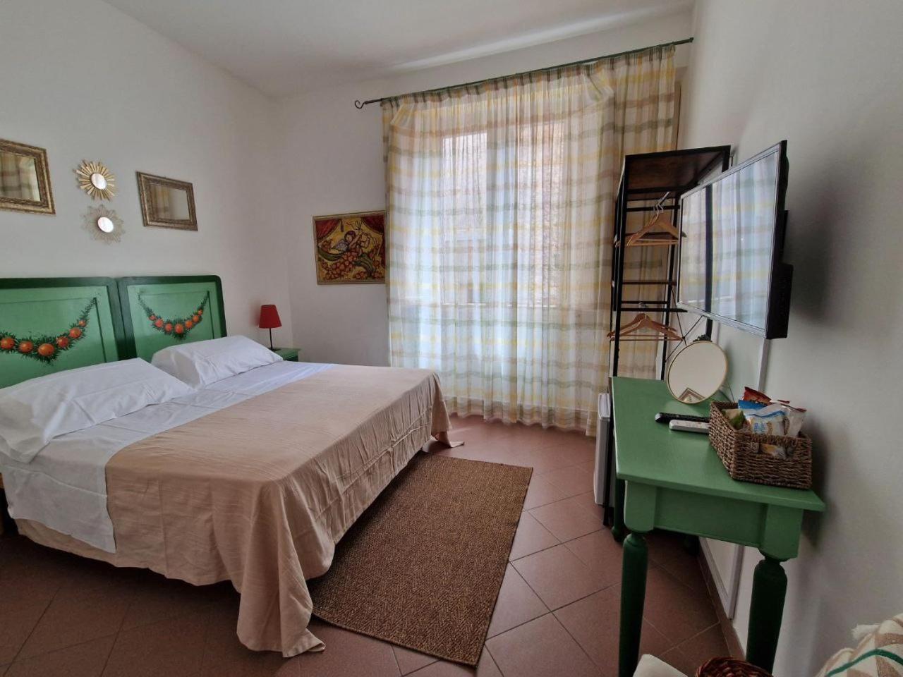 Guest House Le Sibille Таормина Екстериор снимка